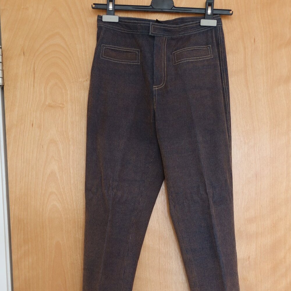 Vivienne Tam Y2K vintage pants in excellent condition great front pockets! sz 2